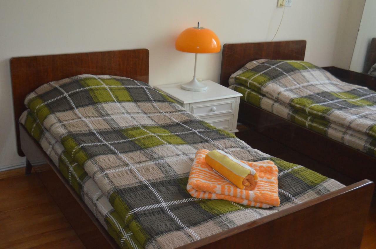 Alex'S Cosy Guesthouse 第比利斯 外观 照片