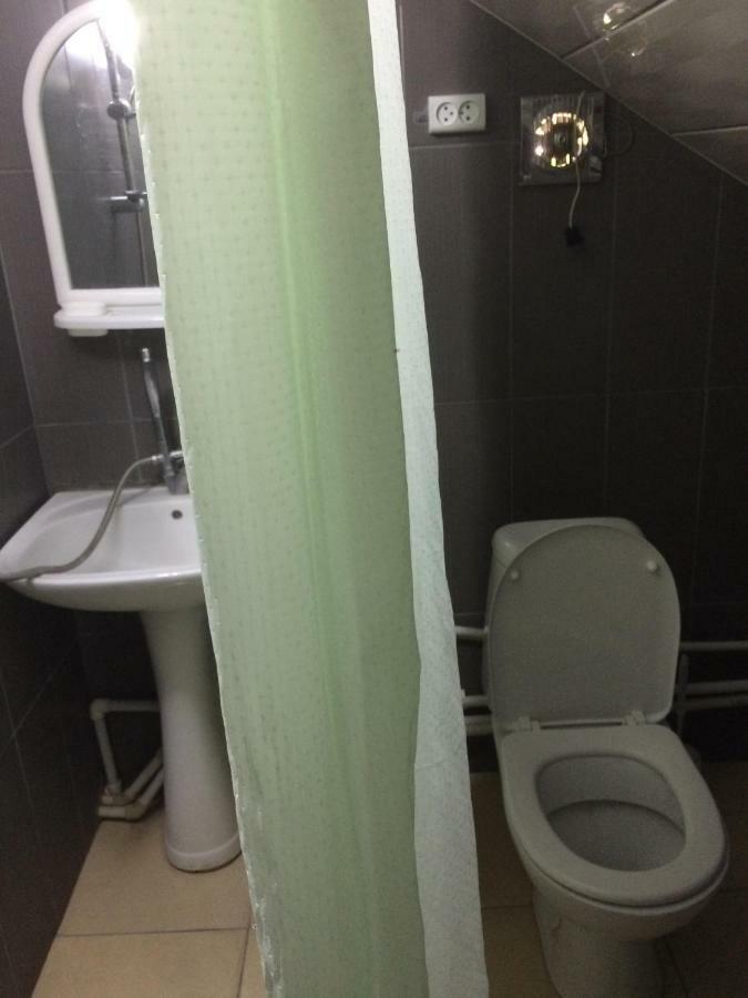 Alex'S Cosy Guesthouse 第比利斯 外观 照片